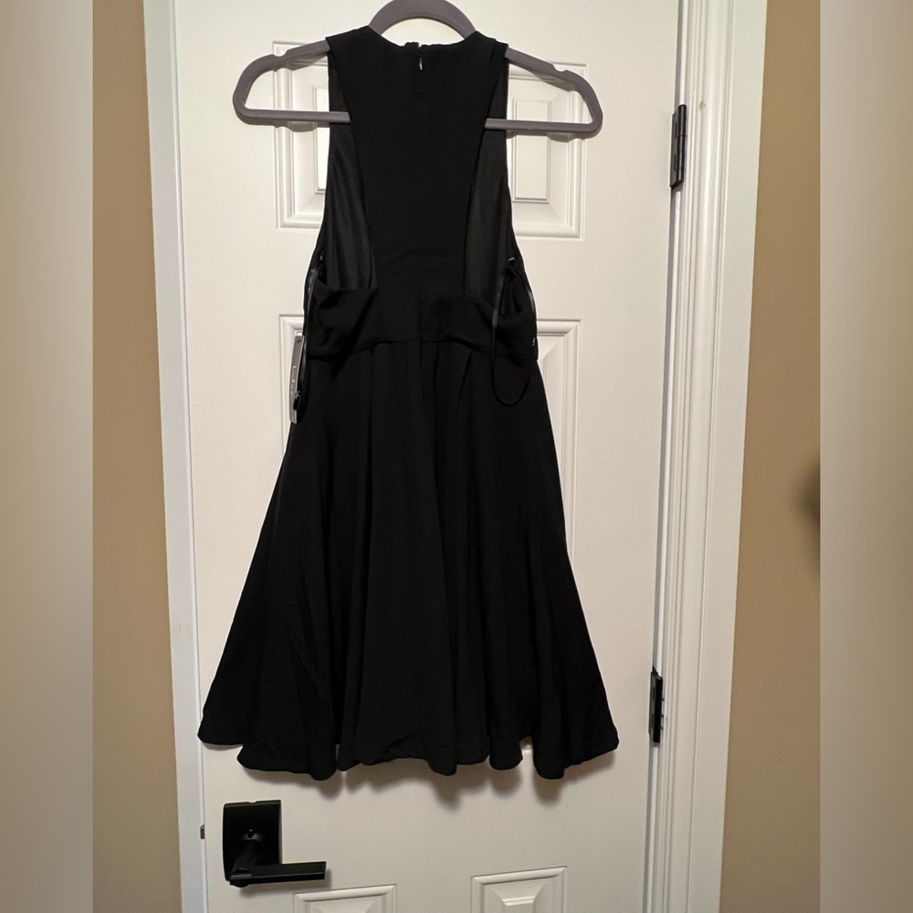 NWT Lulus Seeing Chic Black Skater Dress - Picture 6 of 7